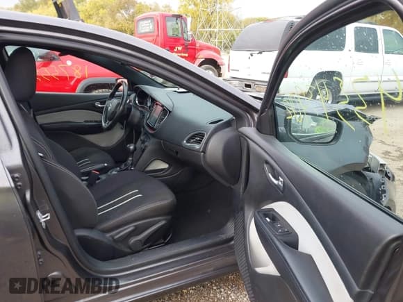 ✅ 2014 Dodge Dart SXT • VIN: 1C3CDFBB6ED743771 • Lot: 43543902. Listed on IAAI with 187,553 mi. Free auction sales archive from the USA and detailed vehicle history report at DreamBid. Image 5.