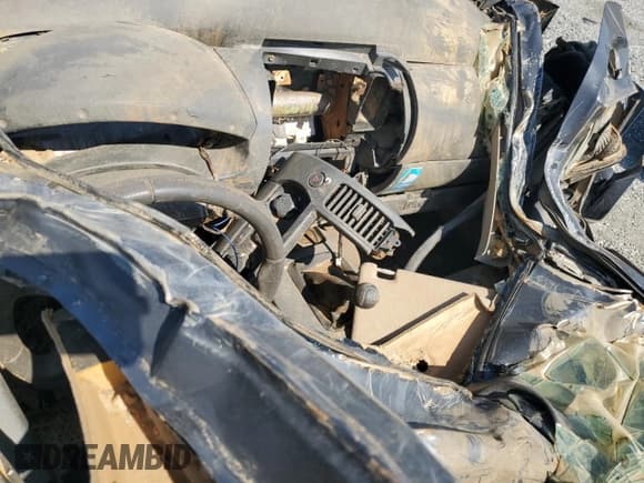 ✅ 2006 Nissan Xterra S • VIN: 5N1AN08W16C527384 • Lot: 76868334. Wystawiony na Copart z przebiegiem Nie podano. Bezpłatny archiwum sprzedaży aukcyjnych z USA i szczegółowy raport historii pojazdu na DreamBid. Zdjęcie 8.