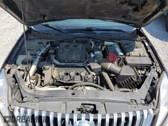 ✅ 2010 Mercury Milan Premier • VIN: 3MEHM0JG3AR632445 • Lot: 69285845. Listed on Copart with 114,003 mi. Free auction sales archive from the USA and detailed vehicle history report at DreamBid. Image 11.