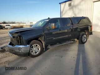 ✅ 2018 Chevrolet Silverado 1500 LT • VIN: 1GCVKREC0JZ200994 • Lot: 92399165. Listed on Copart with 73,124 mi. Free auction sales archive from the USA and detailed vehicle history report at DreamBid. Image 1.
