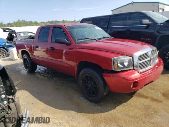 2006 Dodge Dakota SLT с VIN 1D7HE48N36S671547, выставлен на аукционе Copart как лот 66691334 с пробегом 167 891 миль миль и На запчасти • Non repairable. История ставок и продаж доступна на DreamBid. Изображение 4.