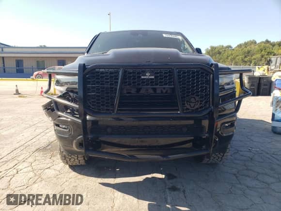 2024 Ram 1500 Limited with VIN 1C6SRFHT4RN224394, listed as a Copart auction lot 70290485 with 38,446 mi miles and Salvage title. Bid and sale history available at DreamBid. Image 5.