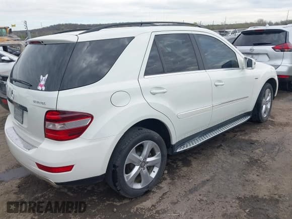 ✅ 2011 Mercedes-Benz M 350 • VIN: 4JGBB2FB2BA676692 • Лот: 41878199. Опубликован ранее на IAAI с пробегом 192 368 миль. Бесплатный доступ к архиву аукционных продаж из США и подробный отчёт об истории автомобиля на DreamBid. Изображение 4.