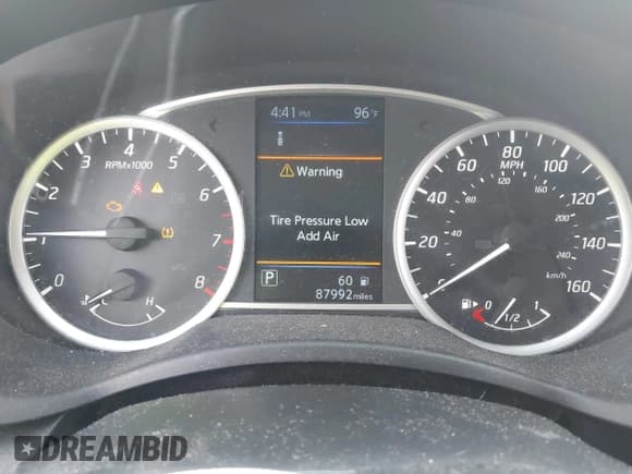 ✅ 2019 Nissan Sentra SV • VIN: 3N1AB7AP2KY402293 • Lot: 42299222. Listed on IAAI with 87,992 mi. Free auction sales archive from the USA and detailed vehicle history report at DreamBid. Image 7.