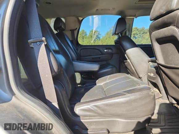 ✅ 2007 Chevrolet Tahoe LTZ • VIN: 1GNFC13J87J111399 • Lot: 82441935. Listed on Copart with 355,725 mi. Free auction sales archive from the USA and detailed vehicle history report at DreamBid. Image 11.