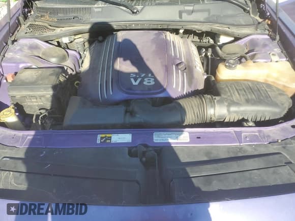 ✅ 2014 Dodge Challenger R/T Classic • VIN: 2C3CDYBTXEH205369 • Lot: 76815314. Wystawiony na Copart z przebiegiem 153 744 mil. Bezpłatny archiwum sprzedaży aukcyjnych z USA i szczegółowy raport historii pojazdu na DreamBid. Zdjęcie 11.