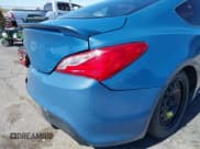 ✅ 2010 Hyundai Genesis Coupe Track • VIN: KMHHU6KH2AU010760 • Lot: 42688972. Wystawiony na IAAI z przebiegiem 112 055 mil. Bezpłatny archiwum sprzedaży aukcyjnych z USA i szczegółowy raport historii pojazdu na DreamBid. Zdjęcie 18.