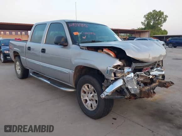 2007 GMC Sierra 1500 SL with VIN 2GTEK13V871165659, listed as a IAAI auction lot 42917749 with 250,257 mi miles and . Bid and sale history available at DreamBid. Image 1.