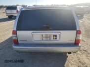 ✅ 1997 Volvo 960 • VIN: YV1KW960XV1043372 • Lot: 74294964. Wystawiony na Copart z przebiegiem 94 877 mil. Bezpłatny archiwum sprzedaży aukcyjnych z USA i szczegółowy raport historii pojazdu na DreamBid. Zdjęcie 6.