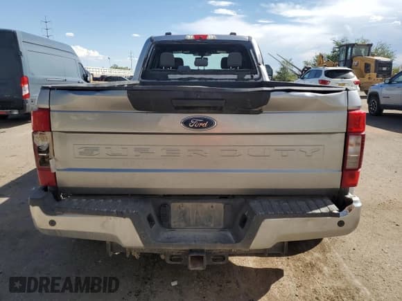 ✅ 2022 Ford F-350 XL • VIN: 1FT8W3DT5NEC33275 • Лот: 66737725. Опубликован ранее на Copart с пробегом 127 445 миль. Бесплатный доступ к архиву аукционных продаж из США и подробный отчёт об истории автомобиля на DreamBid. Изображение 6.