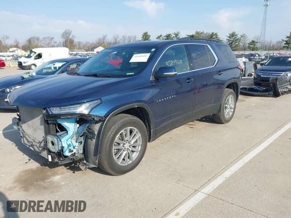 ✅ 2022 Chevrolet Traverse LT Cloth • VIN: 1GNERGKW4NJ151664 • Lot: 42049660. Listed on IAAI with 36,413 mi. Free auction sales archive from the USA and detailed vehicle history report at DreamBid. Image 2.