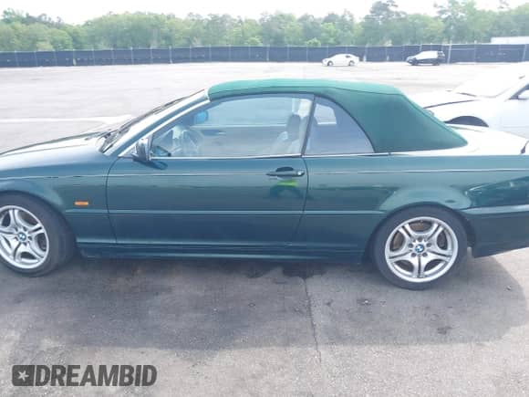 2001 BMW 3 Series 330Ci с VIN WBABS53411JU81299, выставлен на аукционе IAAI как лот 42062965 с пробегом 202 850 миль миль и . История ставок и продаж доступна на DreamBid. Изображение 14.