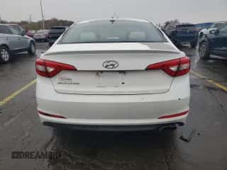 2015 Hyundai Sonata SE z VIN 5NPE24AF4FH151204, wystawiony jako Copart lot #90586855 z przebiegiem 131 311 mil mil oraz Czysty tytuł • Clean title. Historia ofert i sprzedaży dostępna na DreamBid. Obrazek 6.