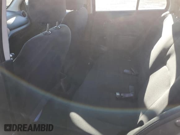 ✅ 2017 Nissan Micra S • VIN: 3N1CK3CP6HL265315 • Лот: 77166414. Опубликован ранее на Copart с пробегом 93 206 миль. Бесплатный доступ к архиву аукционных продаж из США и подробный отчёт об истории автомобиля на DreamBid. Изображение 10.