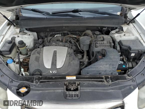 ✅ 2012 Hyundai Santa Fe Limited • VIN: 5XYZKDAG1CG143185 • Lot: 74531934. Listed on Copart with 186,312 mi. Free auction sales archive from the USA and detailed vehicle history report at DreamBid. Image 11.