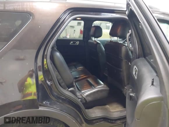 ✅ 2013 Ford Explorer XLT • VIN: 1FM5K7D82DGB04796 • Lot: 43358385. Wystawiony na IAAI z przebiegiem 160 448 mil. Bezpłatny archiwum sprzedaży aukcyjnych z USA i szczegółowy raport historii pojazdu na DreamBid. Zdjęcie 8.