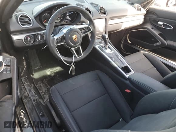 ✅ 2024 Porsche 718 Cayman • VIN: WP0AA2A82RK256014 • Lot: 49593905. Listed on Copart with 2,116 mi. Free auction sales archive from the USA and detailed vehicle history report at DreamBid. Image 8.