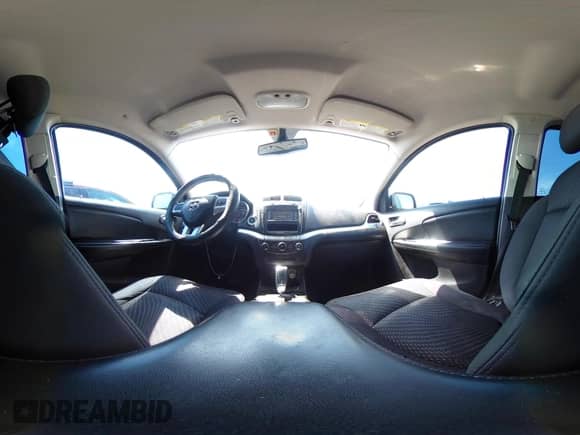 2013 Dodge Journey American Value с VIN 3C4PDCAB3DT537409, выставлен на аукционе IAAI как лот 43119108 с пробегом 155 912 миль миль и . История ставок и продаж доступна на DreamBid. Изображение 18.