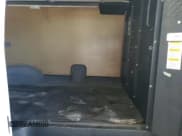 ✅ 2010 Ford Econoline Cargo Commercial • VIN: 1FTNE1EW3ADA91463 • Lot: 57778795. Wystawiony na Copart z przebiegiem 170 490 mil. Bezpłatny archiwum sprzedaży aukcyjnych z USA i szczegółowy raport historii pojazdu na DreamBid. Zdjęcie 10.