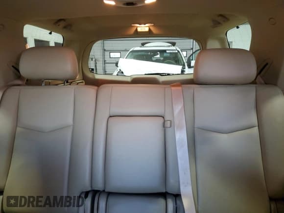 ✅ 2006 Cadillac SRX • VIN: 1GYEE637160138216 • Lot: 71211934. Wystawiony na Copart z przebiegiem 110 286 mil. Bezpłatny archiwum sprzedaży aukcyjnych z USA i szczegółowy raport historii pojazdu na DreamBid. Zdjęcie 10.