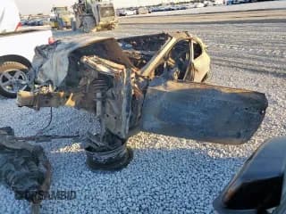 ✅ 2011 Audi A5 Premium Plus • VIN: WAURFAFR9BA071404 • Lot: 84728925. Wystawiony na Copart z przebiegiem Nie podano. Bezpłatny archiwum sprzedaży aukcyjnych z USA i szczegółowy raport historii pojazdu na DreamBid. Zdjęcie 1.