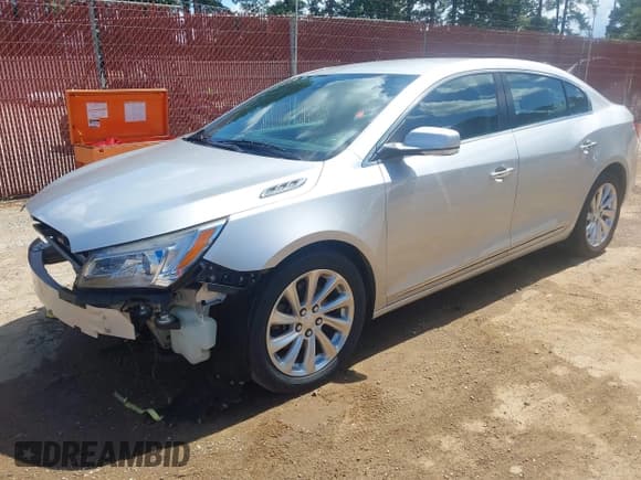 ✅ 2015 Buick LaCrosse Leather • VIN: 1G4GB5G39FF111329 • Lot: 42599460. Listed on IAAI with 129,158 mi. Free auction sales archive from the USA and detailed vehicle history report at DreamBid. Image 2.