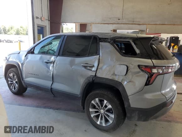 ✅ 2025 Chevrolet Equinox AWD LT • VIN: 3GNAXPEG4SL160782 • Lot: 65522045. Wystawiony na Copart z przebiegiem 4 119 mil. Bezpłatny archiwum sprzedaży aukcyjnych z USA i szczegółowy raport historii pojazdu na DreamBid. Zdjęcie 2.