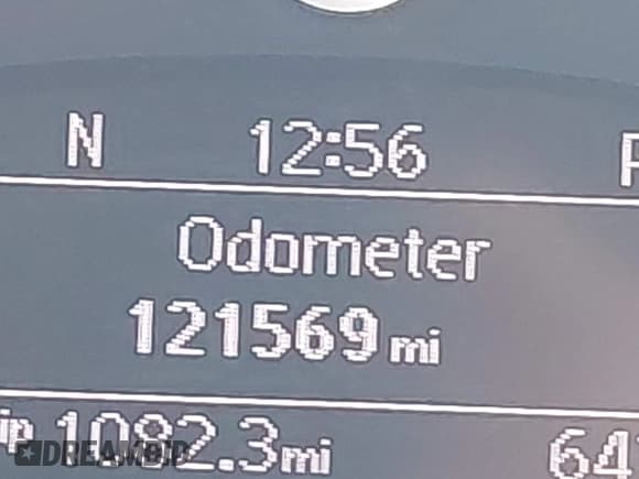 ✅ 2015 Volkswagen Beetle 1.8T • VIN: 3VWF17AT5FM653130 • Lot: 43598979. Listed on IAAI with 121,569 mi. Free auction sales archive from the USA and detailed vehicle history report at DreamBid. Image 15.