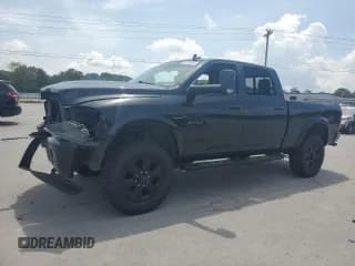 ✅ 2018 Ram 2500 Laramie • VIN: 3C6UR5FJXJG128058 • Lot: 65181225. Wystawiony na Copart z przebiegiem 177 285 mil. Bezpłatny archiwum sprzedaży aukcyjnych z USA i szczegółowy raport historii pojazdu na DreamBid. Zdjęcie 1.