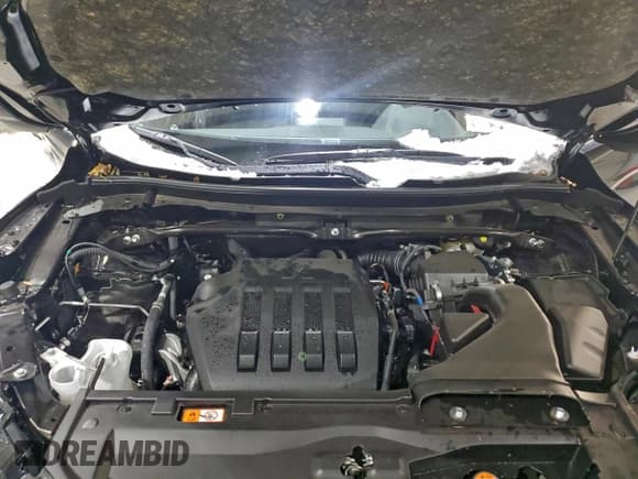 ✅ 2025 Mitsubishi Eclipse Cross SE • VIN: JA4ATWAA9SZ034565 • Лот: 95327315. Опубликован ранее на Copart с пробегом 11 839 миль. Бесплатный доступ к архиву аукционных продаж из США и подробный отчёт об истории автомобиля на DreamBid. Изображение 12.