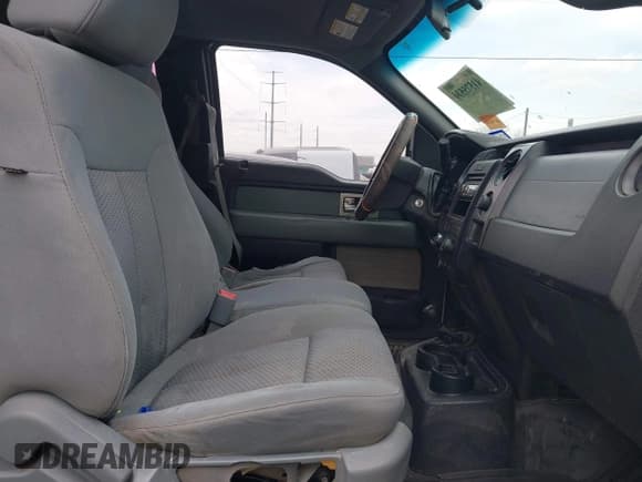 ✅ 2011 Ford F-150 XL • VIN: 1FTEX1EM6BKD47410 • Lot: 41575535. Listed on IAAI with 372,634 mi. Free auction sales archive from the USA and detailed vehicle history report at DreamBid. Image 5.