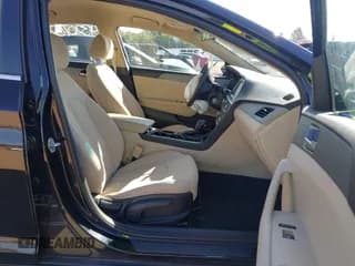 ✅ 2019 Hyundai Sonata SE • VIN: 5NPE24AF9KH757074 • Лот: 43207026. Опубликован ранее на IAAI с пробегом 34 482 миль. Бесплатный доступ к архиву аукционных продаж из США и подробный отчёт об истории автомобиля на DreamBid. Изображение 5.