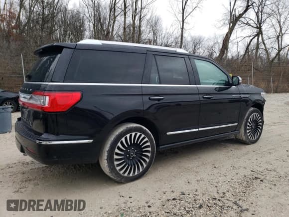 ✅ 2021 Lincoln Navigator Black Label • VIN: 5LMJJ2TT5MEL10326 • Lot: 78232293. Listed on Copart with 50,493 mi. Free auction sales archive from the USA and detailed vehicle history report at DreamBid. Image 3.