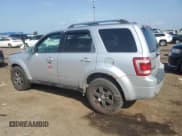 ✅ 2009 Ford Escape Limited • VIN: 1FMCU047X9KA02585 • Lot: 62409195. Wystawiony na Copart z przebiegiem 203 183 mil. Bezpłatny archiwum sprzedaży aukcyjnych z USA i szczegółowy raport historii pojazdu na DreamBid. Zdjęcie 2.
