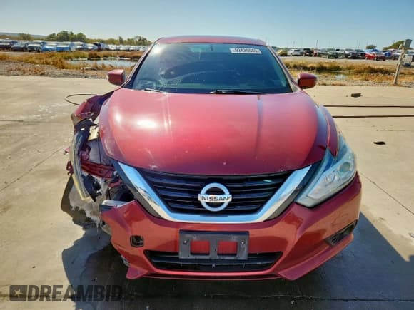 ✅ 2016 Nissan Altima SL • VIN: 1N4AL3AP8GC232949 • Lot: 92425545. Wystawiony na Copart z przebiegiem 191 984 mil. Bezpłatny archiwum sprzedaży aukcyjnych z USA i szczegółowy raport historii pojazdu na DreamBid. Zdjęcie 5.