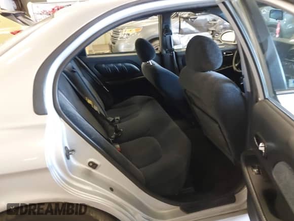 2004 Hyundai Sonata с VIN KMHWF25SX4A077243, выставлен на аукционе IAAI как лот 41944782 с пробегом 158 584 миль миль и . История ставок и продаж доступна на DreamBid. Изображение 8.