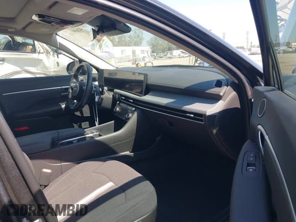 ✅ 2024 Hyundai Sonata SEL • VIN: KMHL14JA6RA418994 • Лот: 42655336. Опубликован ранее на IAAI с пробегом 8 453 миль. Бесплатный доступ к архиву аукционных продаж из США и подробный отчёт об истории автомобиля на DreamBid. Изображение 5.