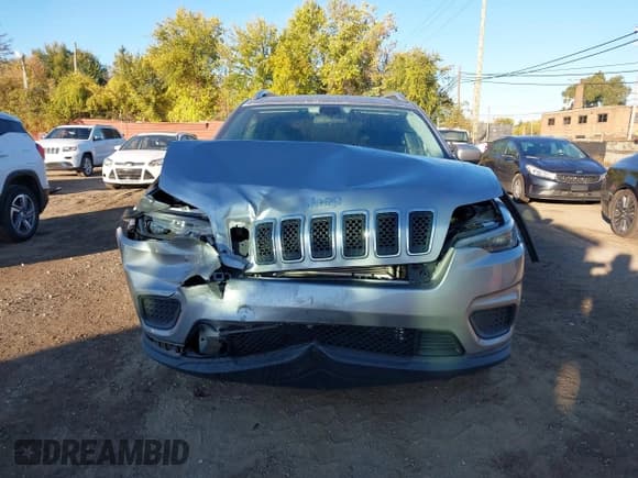 ✅ 2020 Jeep Cherokee Latitude • VIN: 1C4PJLCB4LD542435 • Lot: 43523251. Listed on IAAI with 114,017 mi. Free auction sales archive from the USA and detailed vehicle history report at DreamBid. Image 12.
