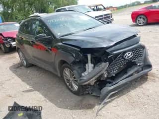 2021 Hyundai Kona SEL with VIN KM8K22AA1MU694195, listed as a IAAI auction lot 42744155 with 110,878 mi miles and . Bid and sale history available at DreamBid. Image 1.