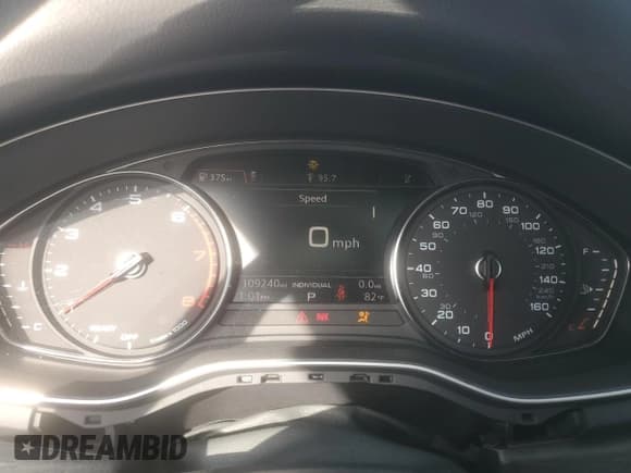 ✅ 2018 Audi A5 Premium • VIN: WAUNNAF52JA011140 • Лот: 62852725. Опубликован ранее на Copart с пробегом 109 240 миль. Бесплатный доступ к архиву аукционных продаж из США и подробный отчёт об истории автомобиля на DreamBid. Изображение 9.