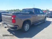 ✅ 2019 Chevrolet Silverado 1500 RST • VIN: 3GCUYEED0KG250193 • Lot: 43152543. Wystawiony na IAAI z przebiegiem 77 720 mil. Bezpłatny archiwum sprzedaży aukcyjnych z USA i szczegółowy raport historii pojazdu na DreamBid. Zdjęcie 4.