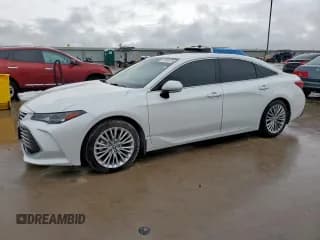 ✅ 2022 Toyota Avalon Limited • VIN: 4T1DZ1FB1NU083424 • Лот: 60668325. Опубликован ранее на Copart с пробегом 48 213 миль. Бесплатный доступ к архиву аукционных продаж из США и подробный отчёт об истории автомобиля на DreamBid. Изображение 1.