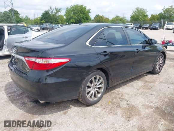 ✅ 2016 Toyota Camry XSE • VIN: 4T1BK1FK9GU569459 • Lot: 42970614. Listed on IAAI with 106,395 mi. Free auction sales archive from the USA and detailed vehicle history report at DreamBid. Image 4.