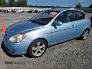 ✅ 2007 Hyundai Accent SE • VIN: KMHCN36CX7U048587 • Лот: 59305325. Опубликован ранее на Copart с пробегом 85 492 миль. Бесплатный доступ к архиву аукционных продаж из США и подробный отчёт об истории автомобиля на DreamBid. Изображение 1.