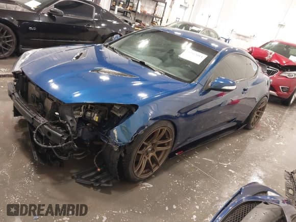 ✅ 2016 Hyundai Genesis Coupe R-Spec • VIN: KMHHU6KJ2GU134961 • Lot: 41902014. Wystawiony na IAAI z przebiegiem 82 384 mil. Bezpłatny archiwum sprzedaży aukcyjnych z USA i szczegółowy raport historii pojazdu na DreamBid. Zdjęcie 2.