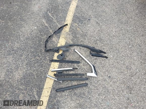 ✅ 2020 Chevrolet Equinox LT • VIN: 2GNAXJEV4L6114192 • Лот: 43499547. Опубликован ранее на IAAI с пробегом 119 490 миль. Бесплатный доступ к архиву аукционных продаж из США и подробный отчёт об истории автомобиля на DreamBid. Изображение 12.