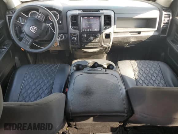 2019 Ram 1500 Express z VIN 1C6RR7FG5KS650239, wystawiony jako Copart lot #80680305 z przebiegiem 92 193 mil mil oraz Szkoda całkowita • Salvage title. Historia ofert i sprzedaży dostępna na DreamBid. Obrazek 8.