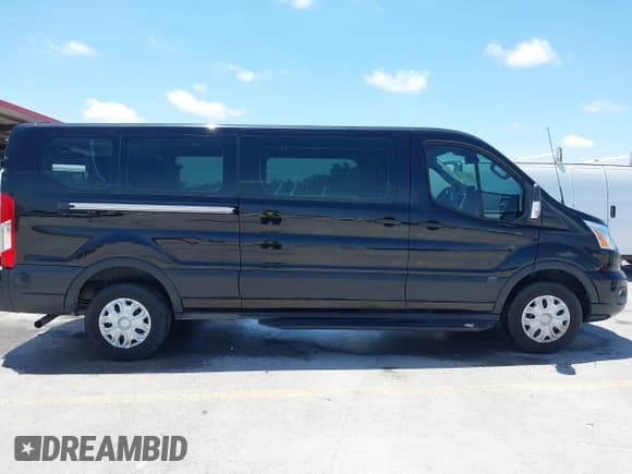 ✅ 2020 Ford Transit Passenger XL • VIN: 1FBAX2YG0LKA55428 • Лот: 42356622. Опубликован ранее на IAAI с пробегом 89 748 миль. Бесплатный доступ к архиву аукционных продаж из США и подробный отчёт об истории автомобиля на DreamBid. Изображение 14.