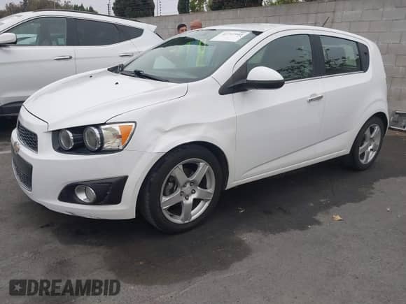 2016 Chevrolet Sonic LTZ с VIN 1G1JE6SB7G4137309, выставлен на аукционе IAAI как лот 42712945 с пробегом 101 103 миль миль и . История ставок и продаж доступна на DreamBid. Изображение 18.