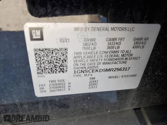 ✅ 2021 Chevrolet Suburban RST • VIN: 1GNSCEKD5MR256317 • Lot: 46294685. Wystawiony na Copart z przebiegiem 72 688 mil. Bezpłatny archiwum sprzedaży aukcyjnych z USA i szczegółowy raport historii pojazdu na DreamBid. Zdjęcie 16.